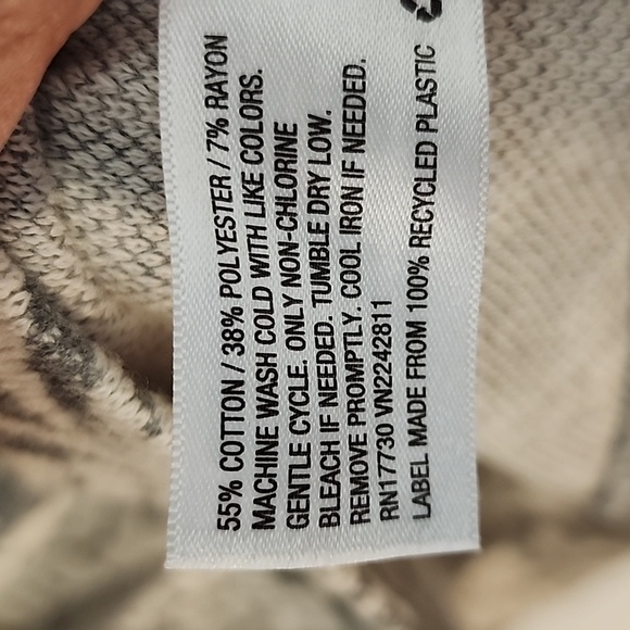 Knox Rose Gray and Cream Floral Sweater Size Large EUC - Picture 3 of 8